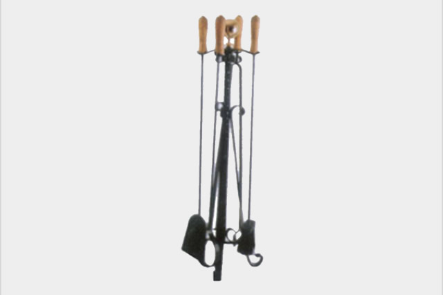 produzione-trespolo-in-ferro-gigante