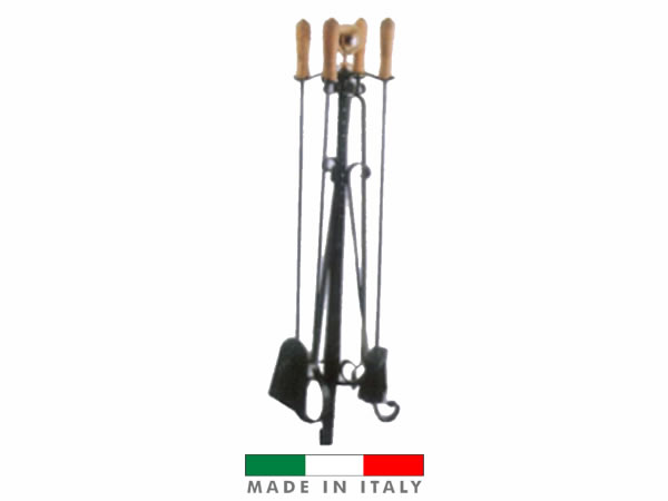 trespolo-in-ferro-gigante-per-camino
