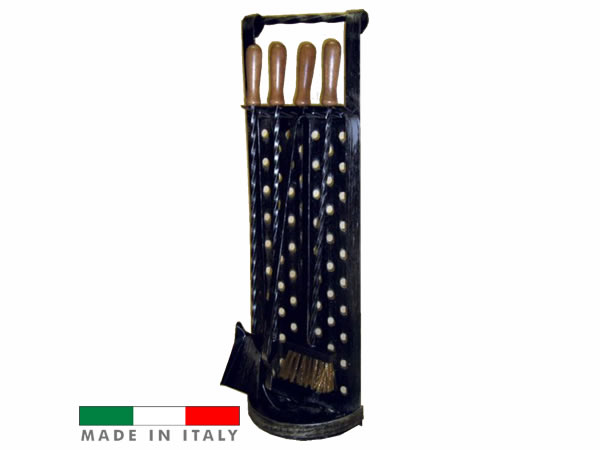 trespolo-lineare-in-ferro-battuto-per-camino